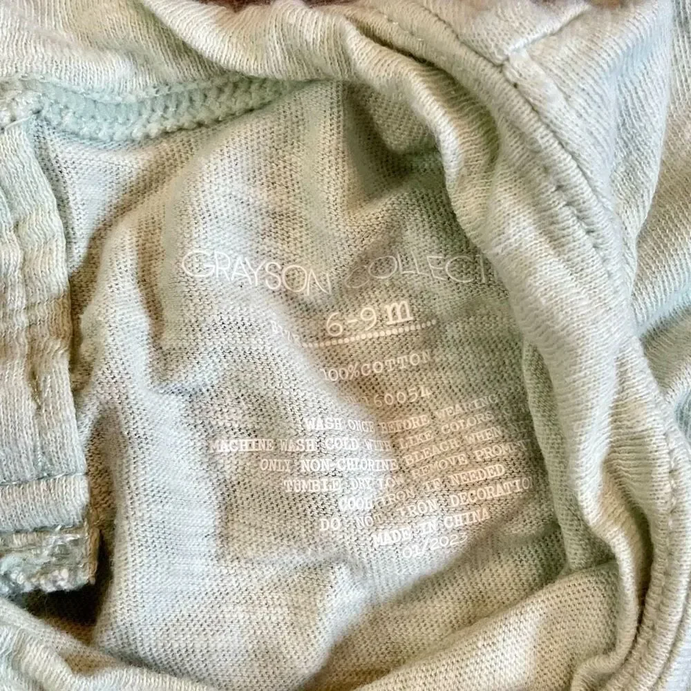 Baby Girl Bundle 2 Tops 1 Sleeper 3-6, 6-9 and 9 monthes